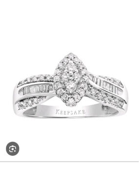 solid White 14kt Gold 1/4 ctw Marquise Diamond "Iris" Engagement Ring sz 7